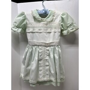 Vintage Little Girls Dress Lace Trimmed Green & White Puff Sleeve Cari Classic